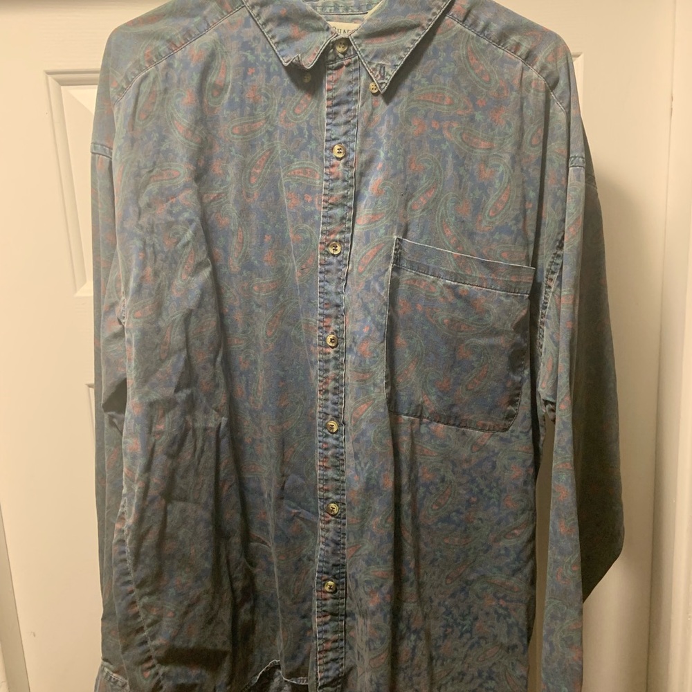 Paisley Casual Button Down Shirt with Classic Denim Style